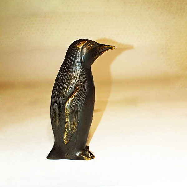 Pinguin aus Bronze, Höhe ca. 7cm